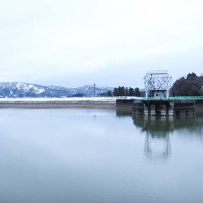 山本調整池